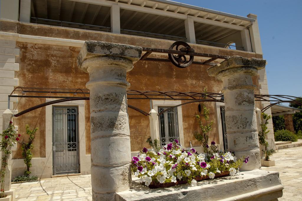 Agriturismo Li Calizzi Arte E Natura Novoli Exteriér fotografie